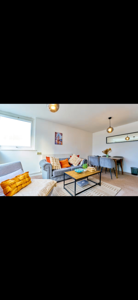     Modern 2-Bed Corporate Apartment in Old Street