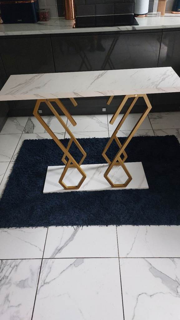 Console table