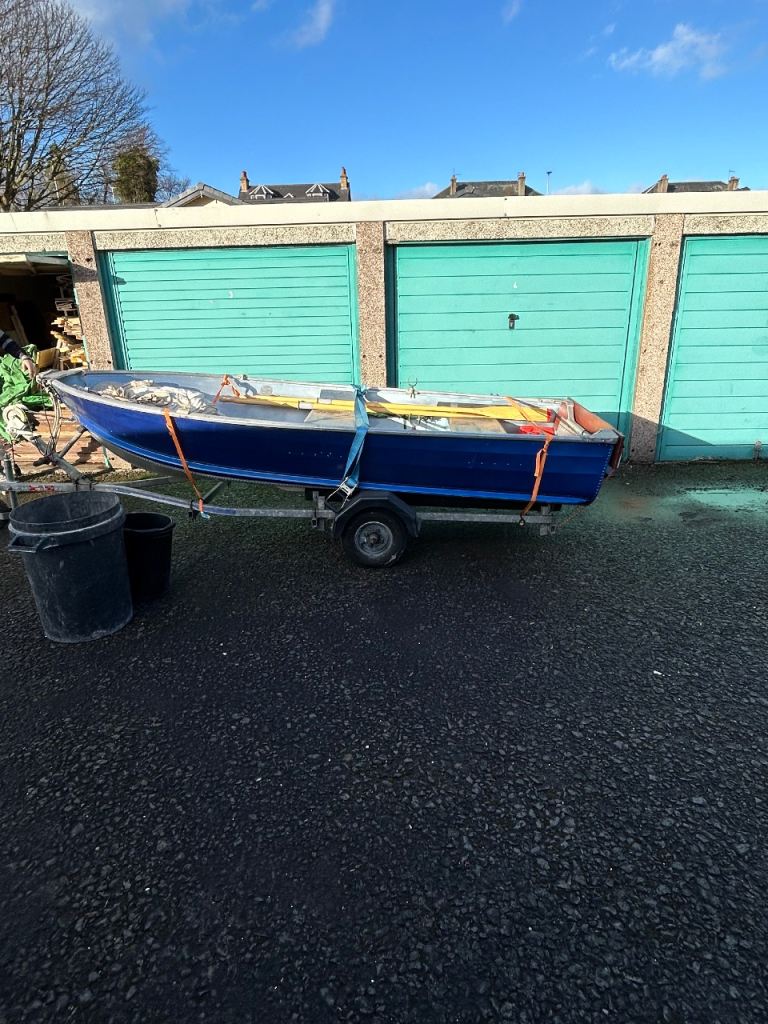 12ft aluminium fishing boat