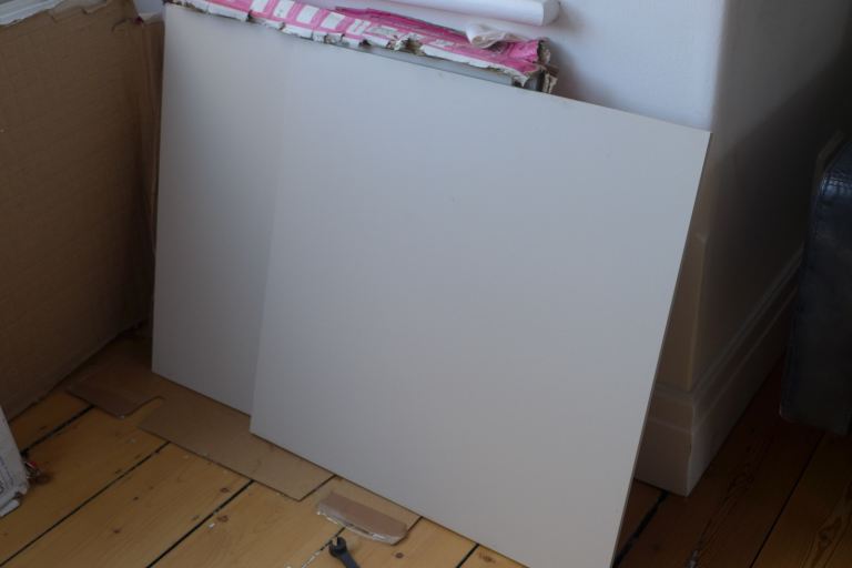 11 LARGE 2 FT SQ (605 mm sq) VITRIFIED CERAMIC TILES. FOR BATHROOM SHOWER CLOAKROOM LOO WALL FLOOR.