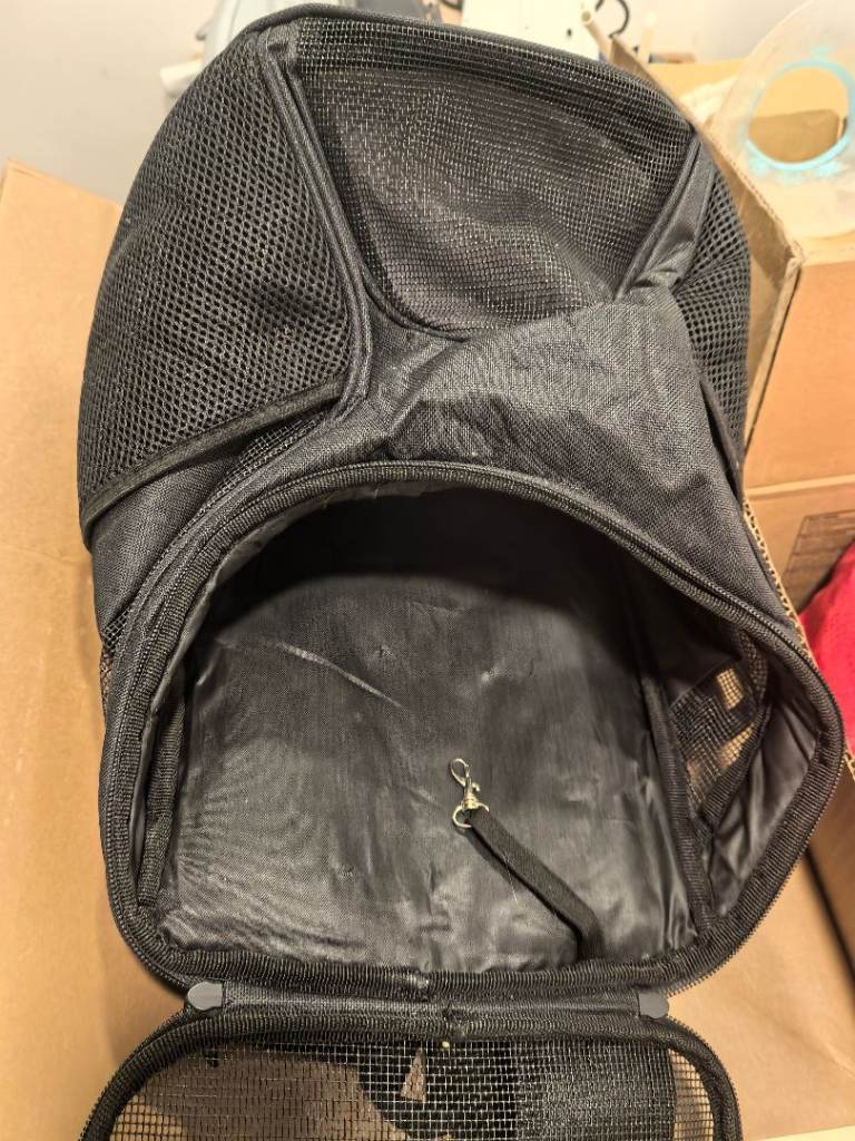 Pet Carrier Backpack Small Dog Cat Carrier Travel Bag