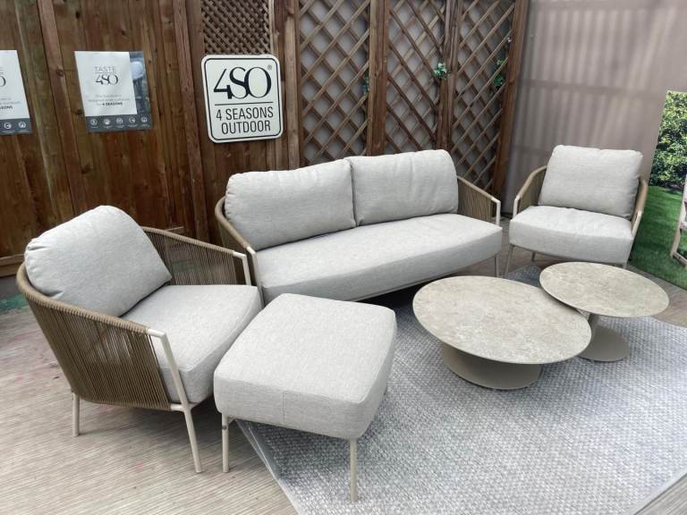 4 seasons outdoors new,reduced to clear,must go rrp £3799