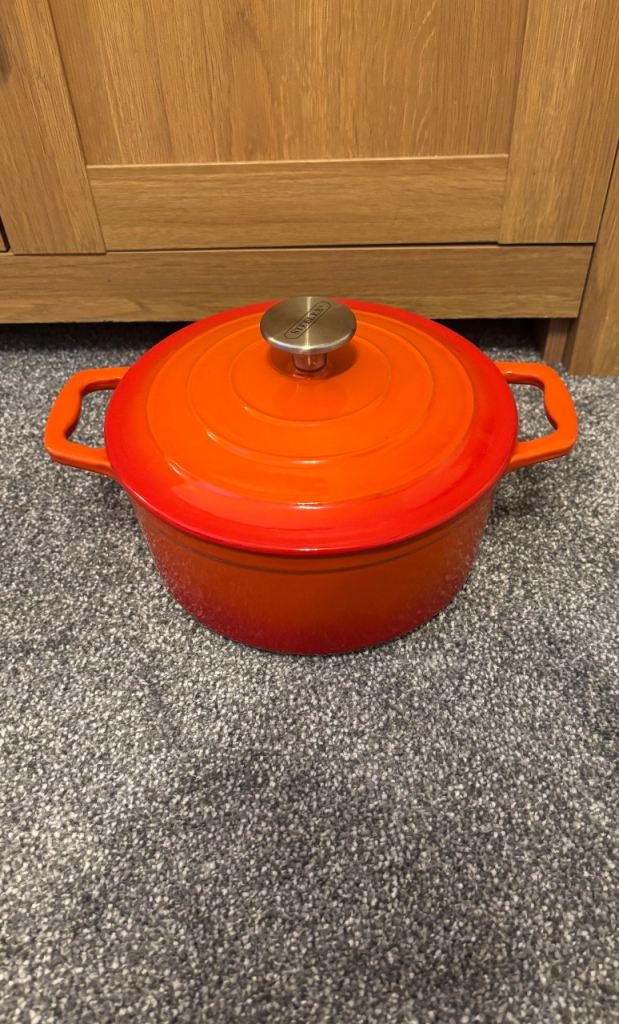 Steelex Orange Cast Iron Casserole Pot with Lid – Good Condition