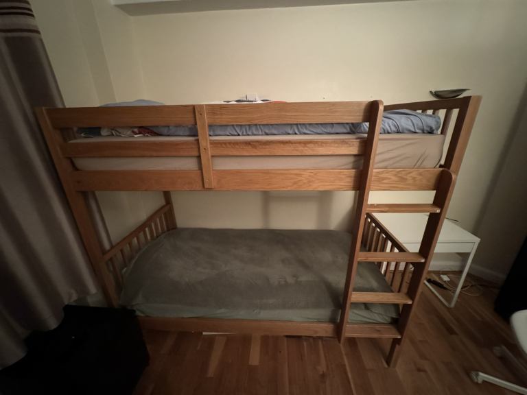 bunk bed