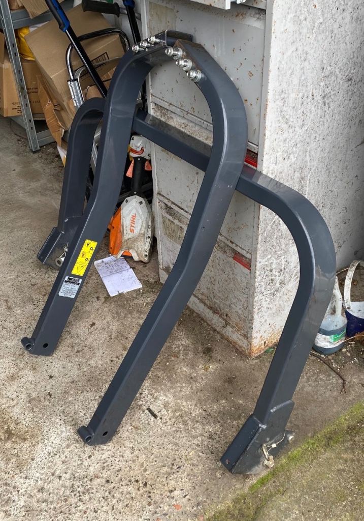 Roll bars for Kubota sit on lawnmower