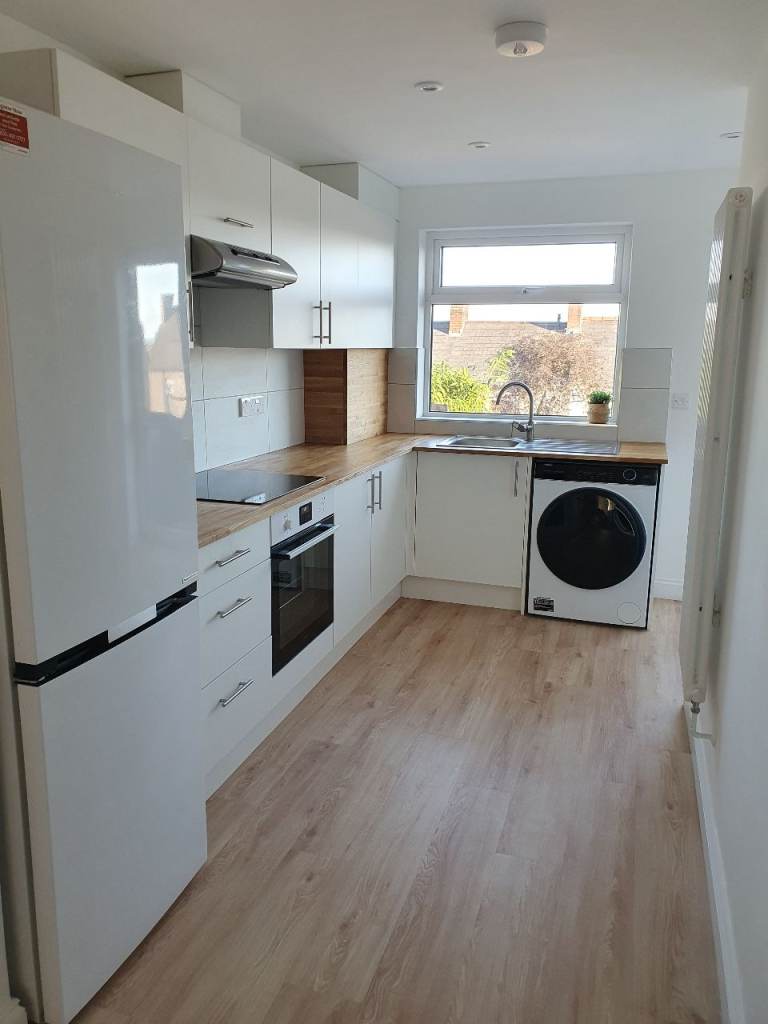 Newport NP20: 2 bedroom house for rent