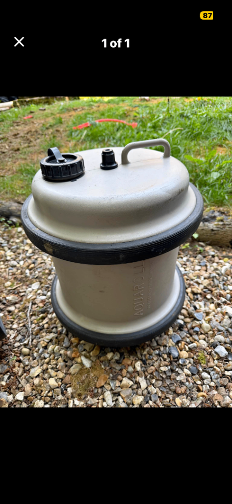 Aquaroll 30 litre fresh water barrel