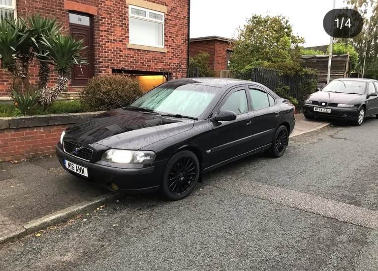 2003 Volvo S60 D5 (Long MOT, High Spec, FSH, Timing belt, Clutch) 