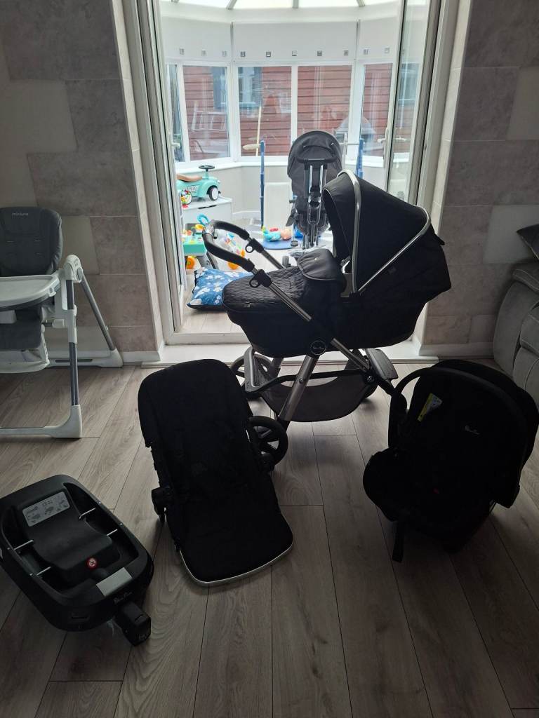 image for Silvercross premium travel system