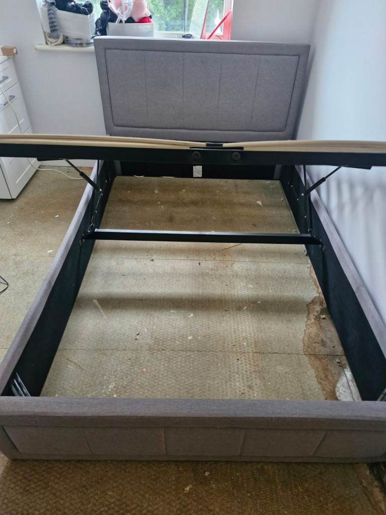 4ft smallGrey Fabric Double Bed Frame with Ottoman Storage – Good Condition