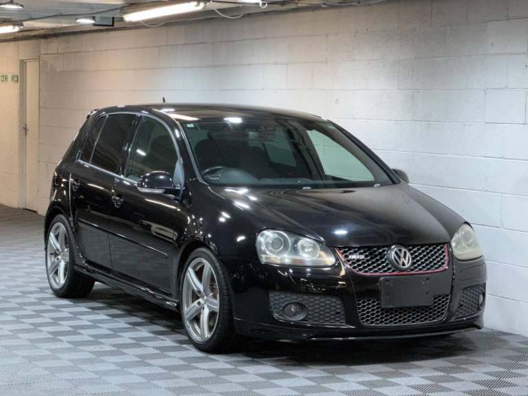 Volkswagen Golf 2.0 TFSI GTI Pirelli Hatchback 5dr Petrol DSG (188 g/km, 227 bhp) Petrol Automatic