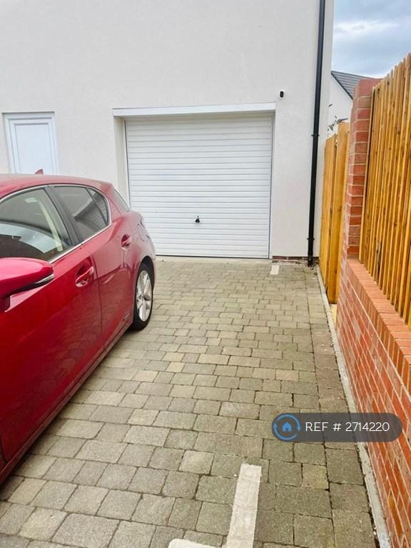 3 bedroom house in Wynne Crescent, Rugby, CV21 (3 bed) (#2714220)