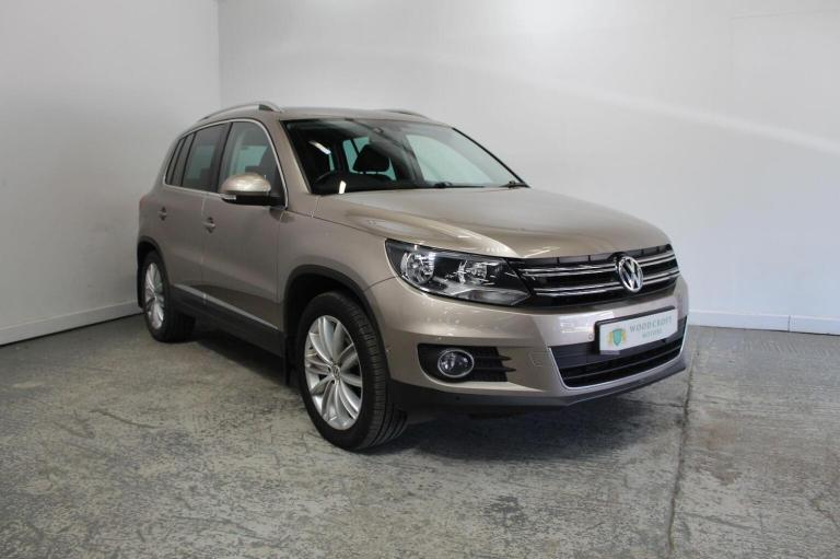 VOLKSWAGEN TIGUAN 2.0 TDI BlueMotion Tech Match DSG 4WD Euro 5 (s/s) 5dr 2014