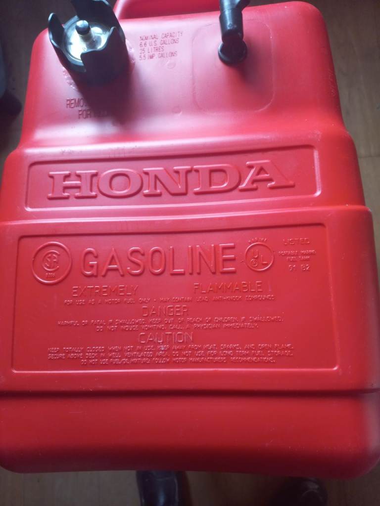 Honda outboard fuel tank 25 litres 