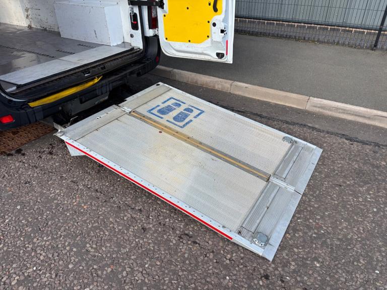 2021 (70) VAUXHALL MOVANO 2.3 Bi-TURBO 135 F3500 L2 H3 | REAR FULL TAIL LIFT VAN
