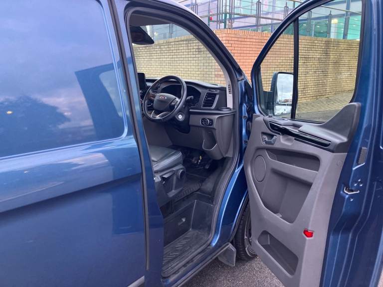2021 Ford Transit Custom 2.0 EcoBlue 170ps Low Roof Trail Van Van DIESEL Manual