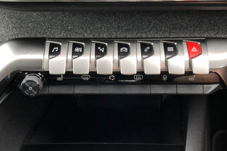 2018 Peugeot 3008 1.2 Puretech Allure 5dr EAT6 Hatchback PETROL Automatic