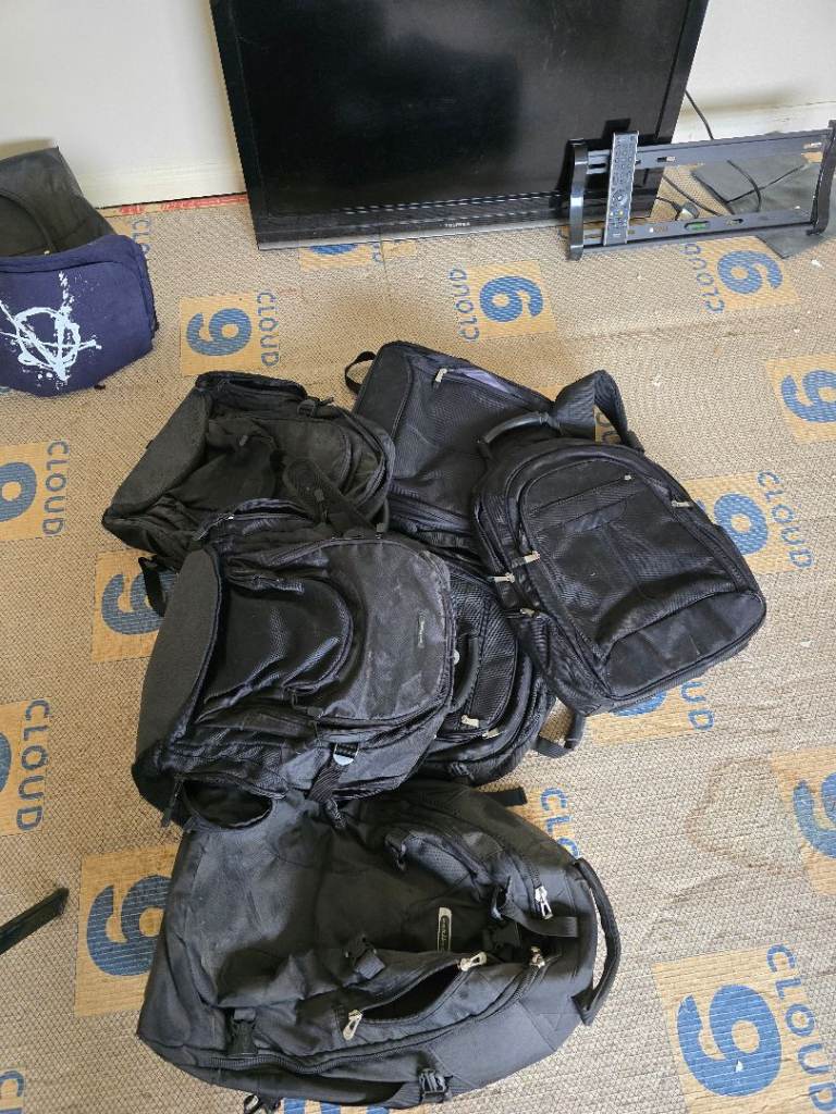 Various Black Laptop Backpacks and Messenger Bags - Job Lot