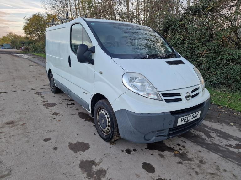 2013 Nissan Primastar  Drives Perfect  5m MOT  SWB  Ready to work  White