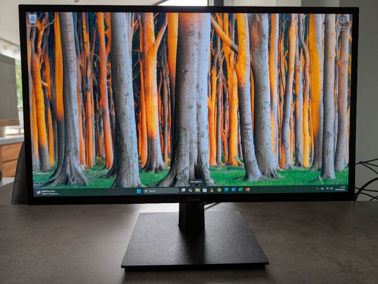 Iiyama ProLite X2474HS-B2 – 24″ Full HD VA Monitor with VGA, HDMI, DisplayPort & Speakers