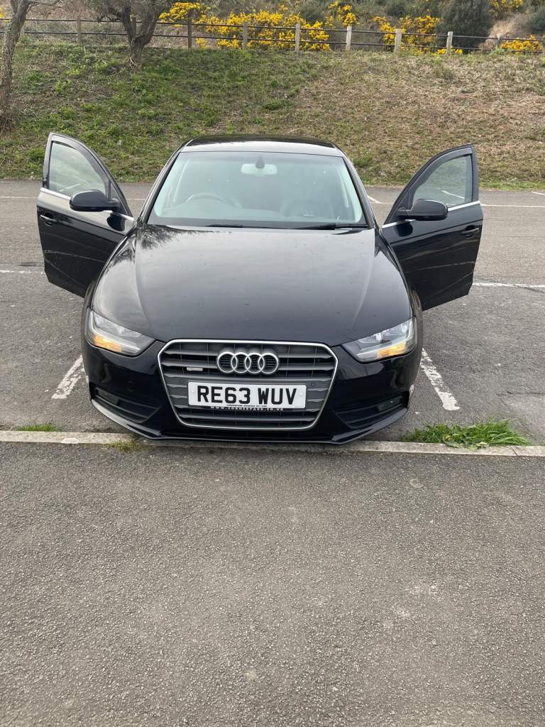 Audi, A4, Saloon, 2014, Manual, 1968 (cc), 4 doors