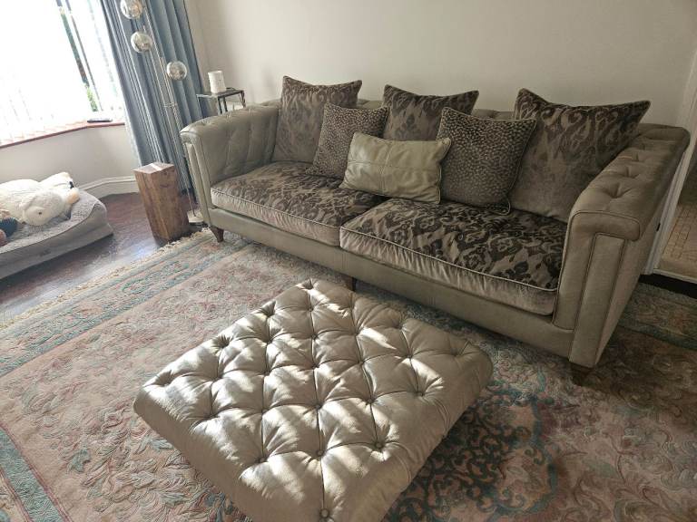 Barker and Stonehouse extra large leather footstool / seat