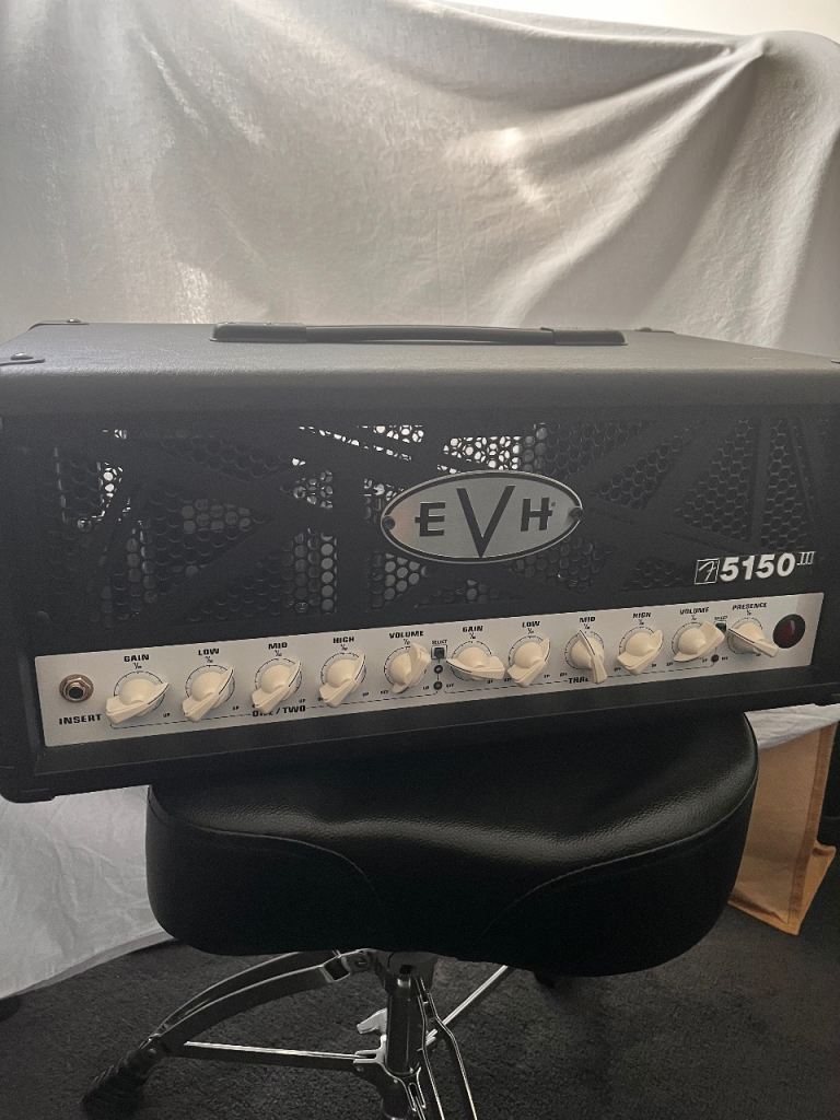 EVH 5150 III 6L6 , 50w amp head + bespoke flight case (can also be sold separately)