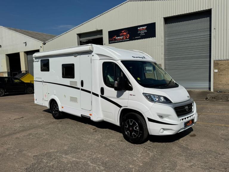 Fiat Ducato SUNLIGHT V66 2/3 berth, 4 Seatbelts, Under 3500Kg, Fixed bed 