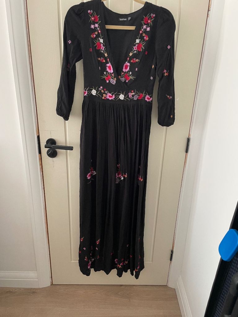 Boohoo maxi dress with side zipper