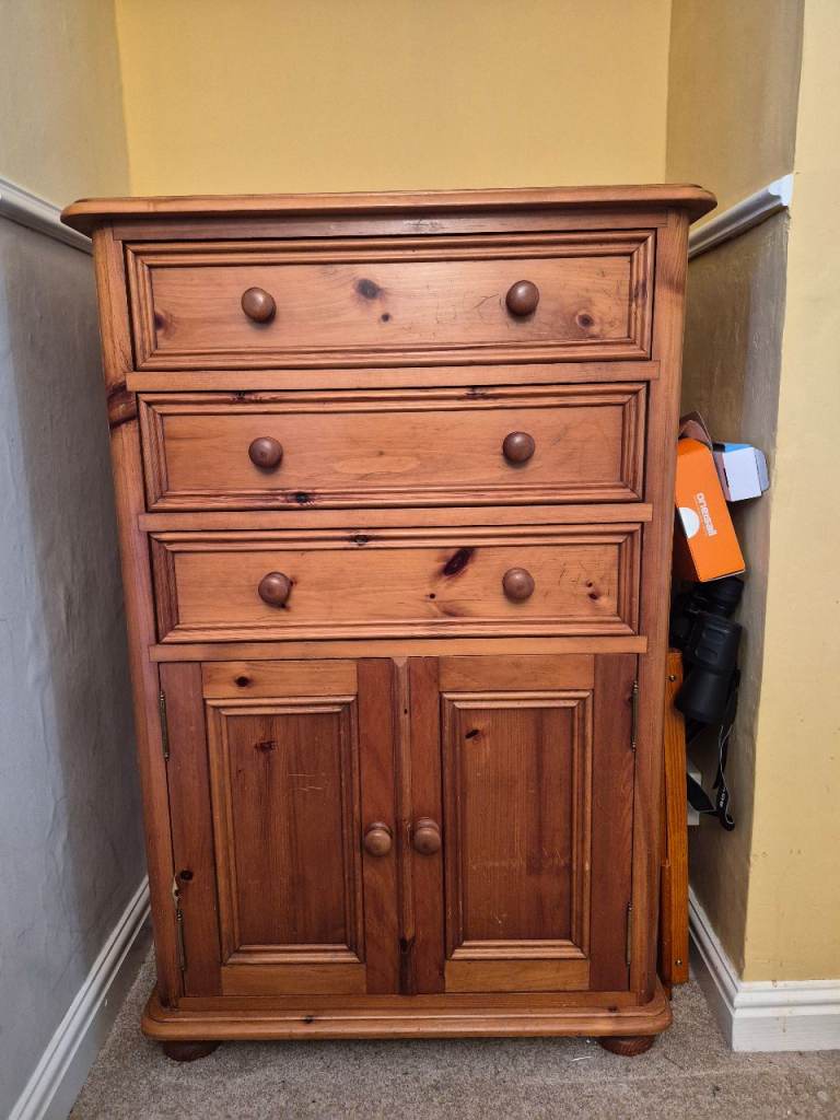 Solid Pine Unit