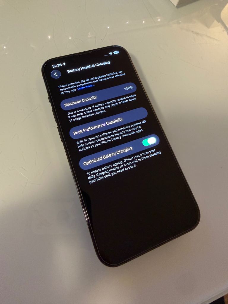 iPhone 13 Pro 128gb *new battery*