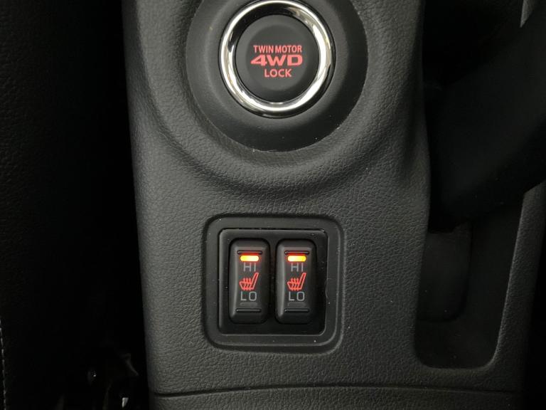 2015 Mitsubishi Outlander 2.0h 12kWh GX4hs SUV 5dr Petrol Plug-in Hybrid CVT 4WD Euro 5 (s/s) (20...