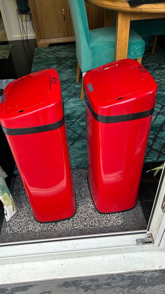 Red sensor bins
