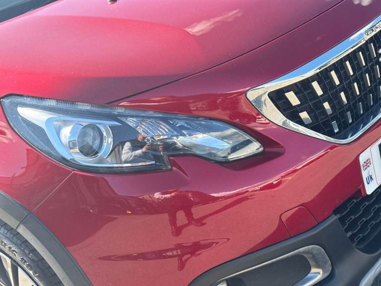 2018 Peugeot 2008 1.2 PureTech Allure 5dr HATCHBACK PETROL Manual