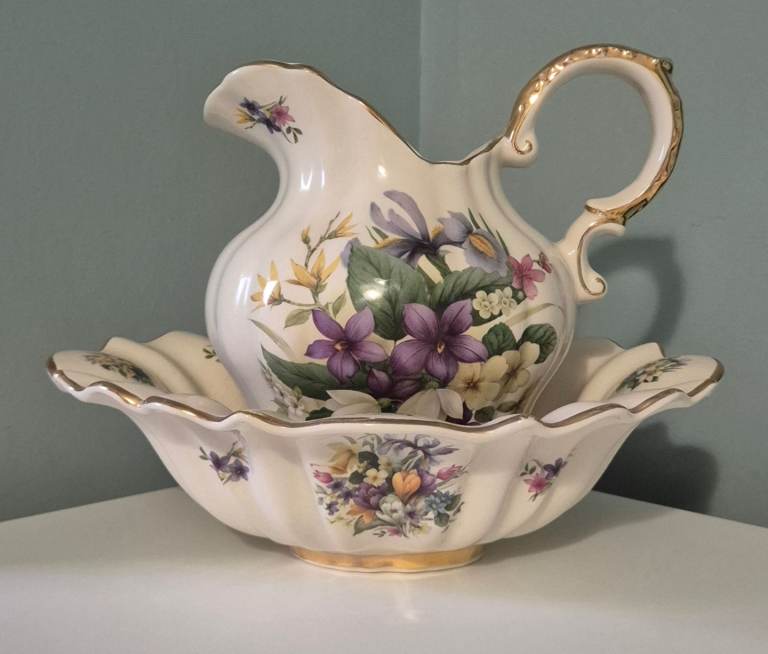 Flora & Fauna wash bowl and jug set, Staffordshire pottery 