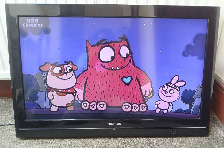 Toshiba 32KV500B 32 inch LCD TV, HDMI ports NOT working