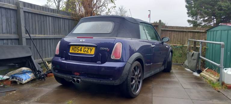 Mini, CONVERTIBLE, Convertible, 2005, Manual, 1598 (cc), 2 doors