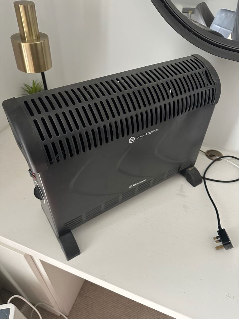 Belaco Grey Portable Electric Heater – Good Condition