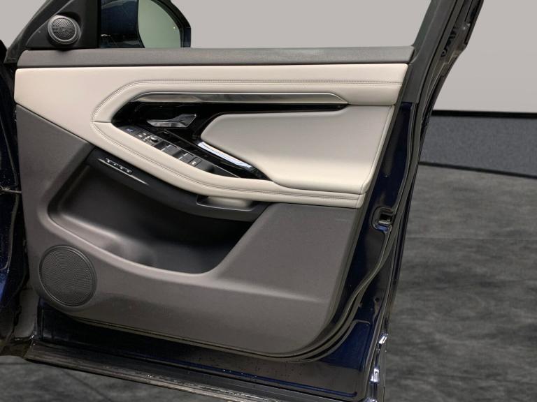 2021 Land Rover Range Rover Evoque 1.5 P300e 12.2kWh R-Dynamic SE SUV 5dr Petrol Plug-in Hybrid A...