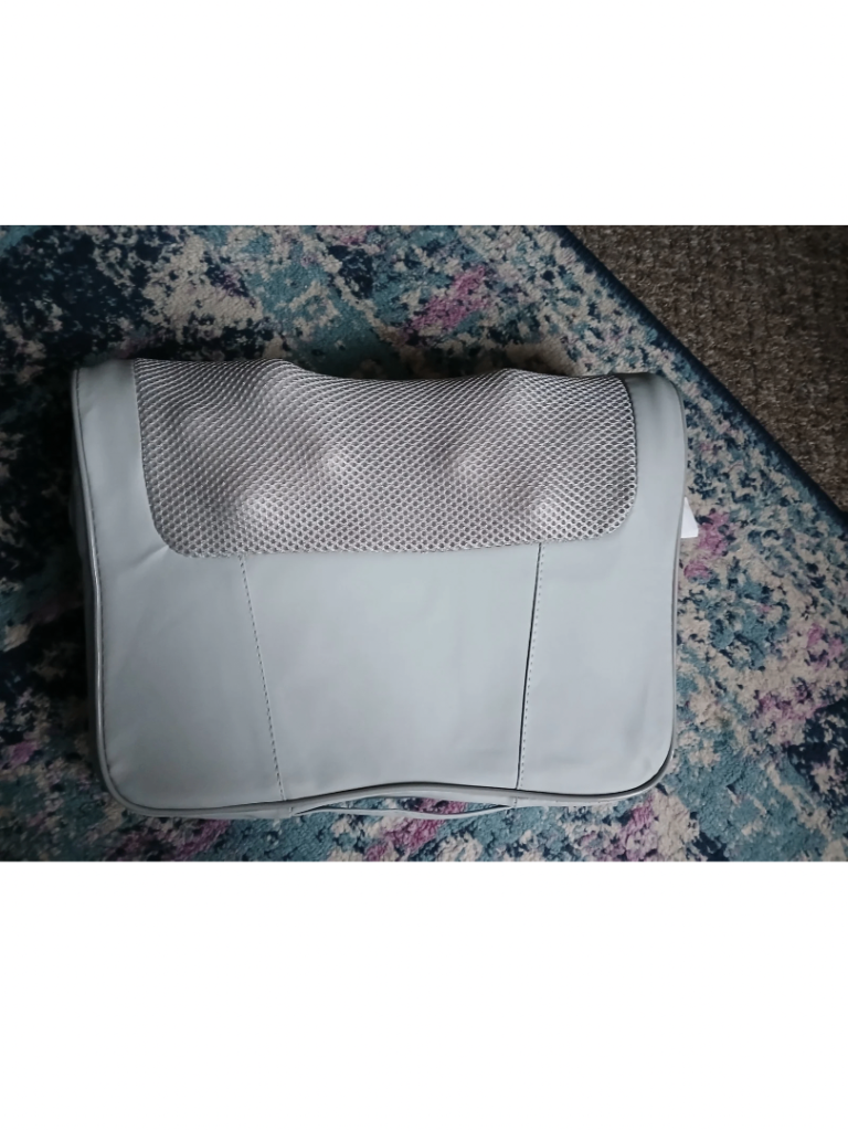 Massaging Back Pillow – Beige