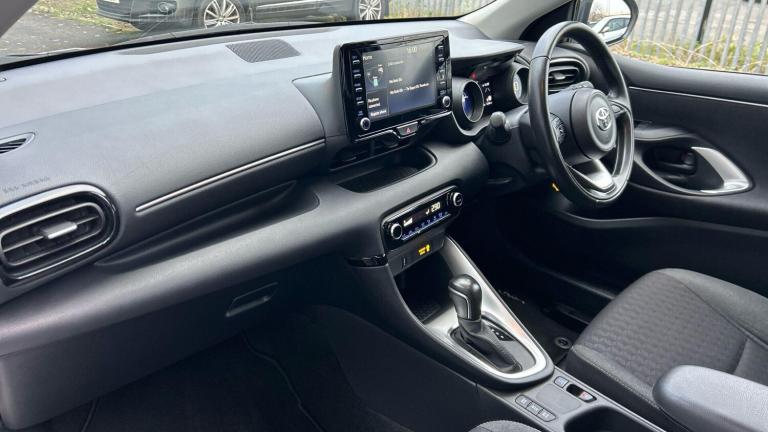 2022 Toyota Yaris 1.5 Hybrid Design 5dr CVT HATCHBACK PETROL/ELECTRIC Automatic