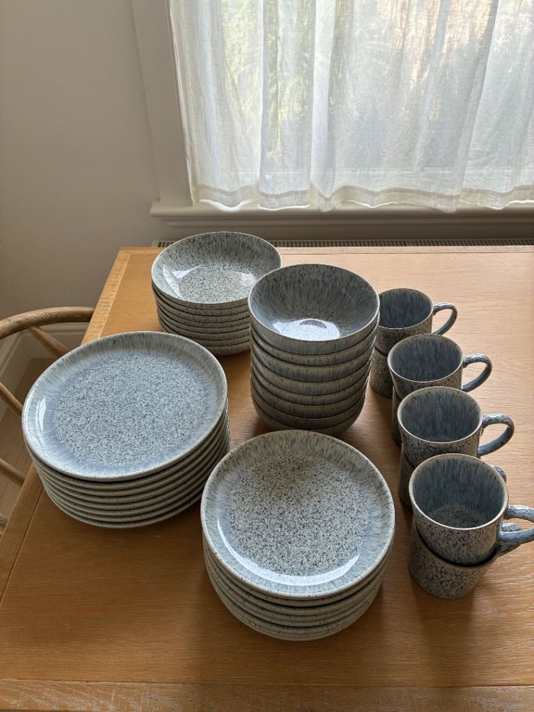 As new Denby Halo Speckle 40 piece dinner set 