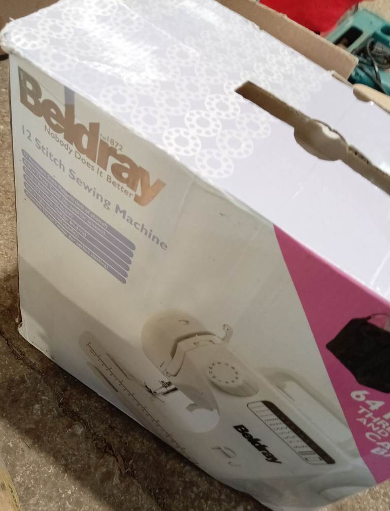 Beldray 12 stitch sewing machine 