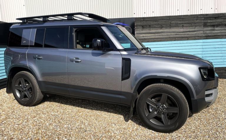 LAND ROVER DEFENDER 110 - 3.0 MHEV - D250 S - AUTOMATIC - EURO 6 - S/S - 