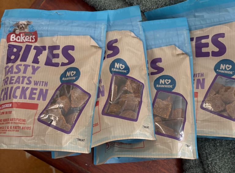 4 Bakers Chicken Treats for Dogs