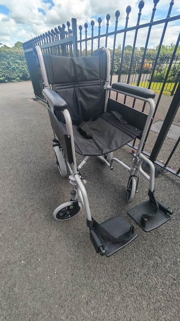 Folding Wheelchair 