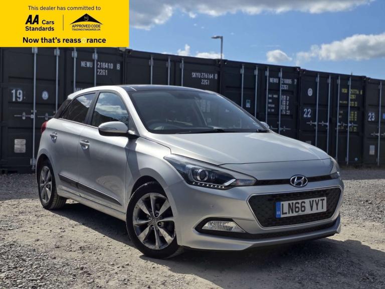 2016 Hyundai i20 1.4 Premium SE Nav Hatchback 5dr Petrol Auto Euro 6 (100 ps) Hatchback Petrol Au...