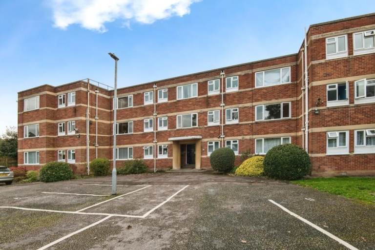 One bedroom furnished apartment 
