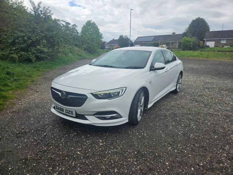 Vauxhall, INSIGNIA, Hatchback, 2018, Manual, 1956 (cc), 5 doors