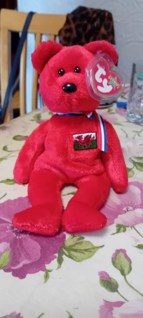 Ty Beanie bear Wales 